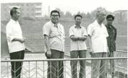 1984年原安徽省人大常委会副主任胡开明来校视察