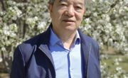 中国华文教育基金会理事长、 国务院侨办原副主任--任启亮