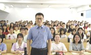 华南师范大学马克思主义学院教授，团中央青年讲师团成员--张永刚